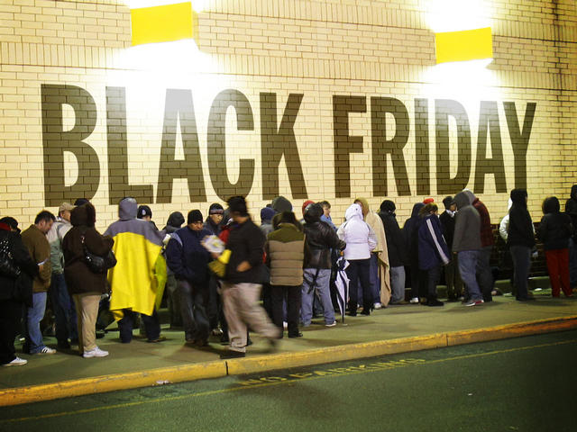 APTOPIX Black Friday Shopping