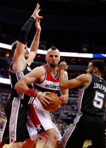 Marcin Gortat Spurs