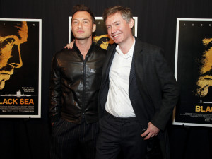 Jude Law, Kevin Macdonald
