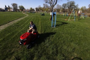 Lawn mow