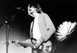 NIRVANA SHOW KURT COBAIN