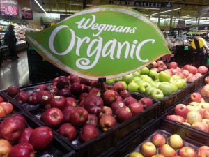 Wegmans produce apples