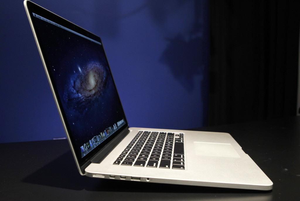 Apple MacBook