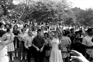 STUDENTS AGAINST INTEGRATION