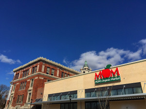 MOM's Organic Market Hampden JPG