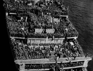 WWII QUEEN MARY TROOPS RETURN