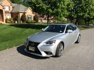 LEXUS IS300