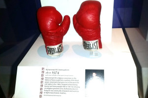 Smithsonian Ali boxing gloves