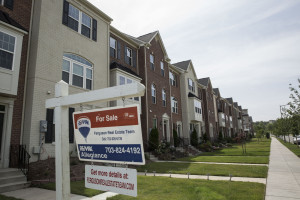 US New Home Sales Rise To Highest Level In Seven Years