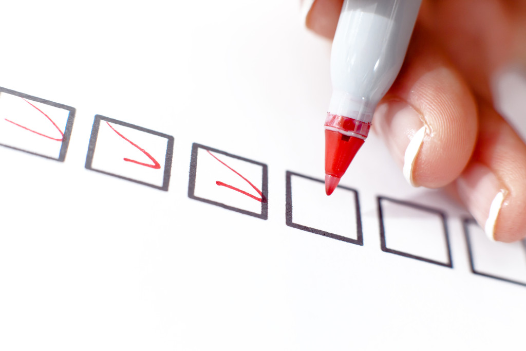 Woman marking in a checkbox