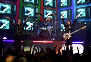 Belinda Carlisle, Gina Schock, Abby Travis,