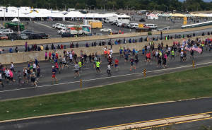 Army Ten Miler runners take off
