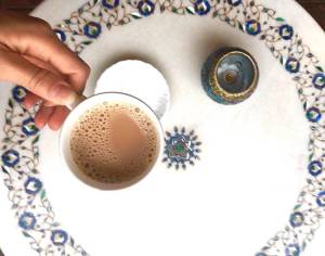 Chai + Wifi Indique Genna Byrd