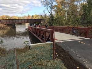 Kenilworth Riverwalk Trail Neal Augenstein