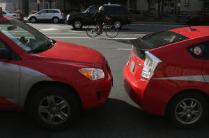 DC Taxi Drivers Rally As City Council Votes On Uber And Lyft Operations