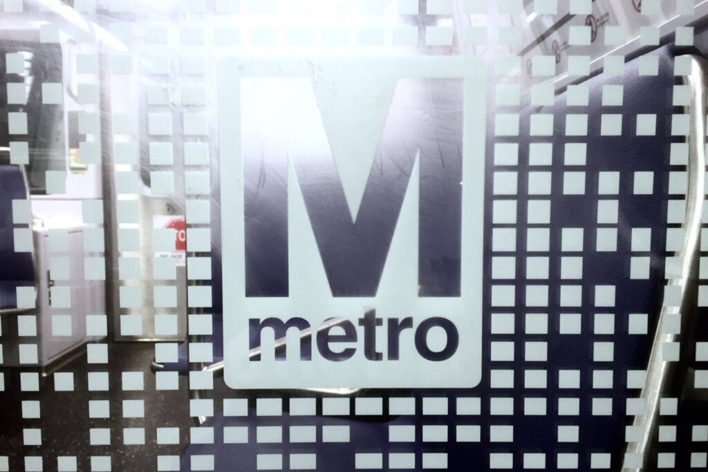 METRO LOGO