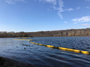 120216 oil sheen potomac