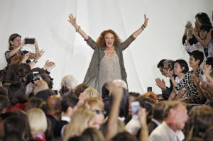 Diane Von Furstenberg Runway Spring 2016 New York Fashion Week