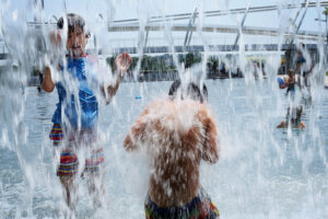 Heat Wave Continues Across Eastern U.S.