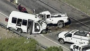 TEXAS CHOQUE DE CAMIONETAS SPANNYJK307