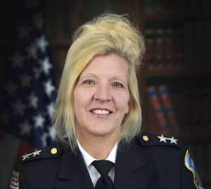 DIANE GROOMES