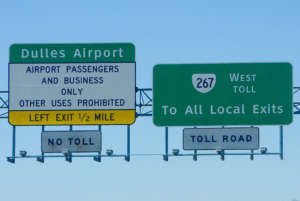 The Dulles Toll Road on March 23, 2017. (WTOP/Dave Dildine)