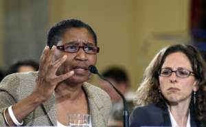Michele Roberts, Jessica Berman