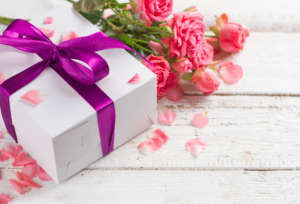 Roses and gift