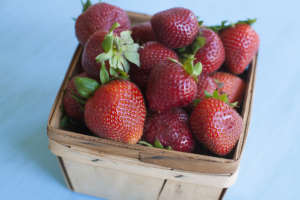 Food Strawberry Torte