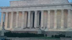 Lincoln2