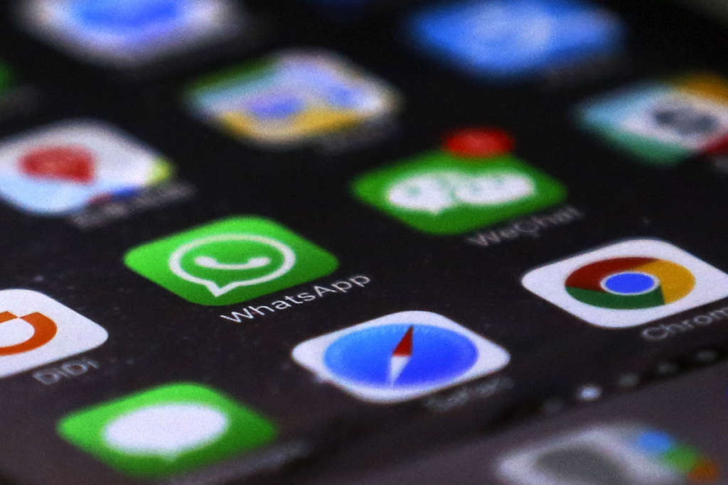 China Whatsapp Disruption