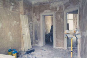 Unrenovated flat room before renovations
