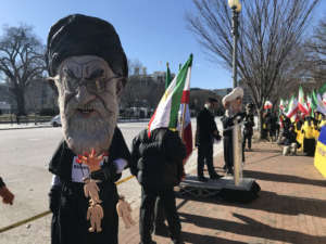 WH Iran protests5 DU