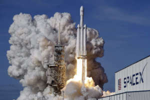 0211 SpaceX New Rocket Launch