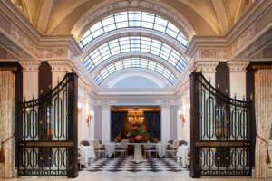 3 Skylight and Gates