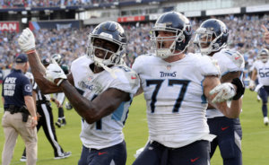 APTOPIX Eagles Titans Football