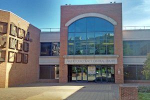 Arlington Central Library building