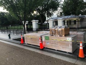 New White House fence being built