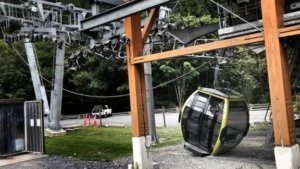 190810164423 cable car plummet canada live video