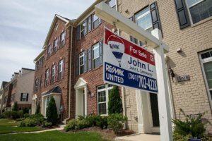 US New Home Sales Rise To Highest Level In Seven Years