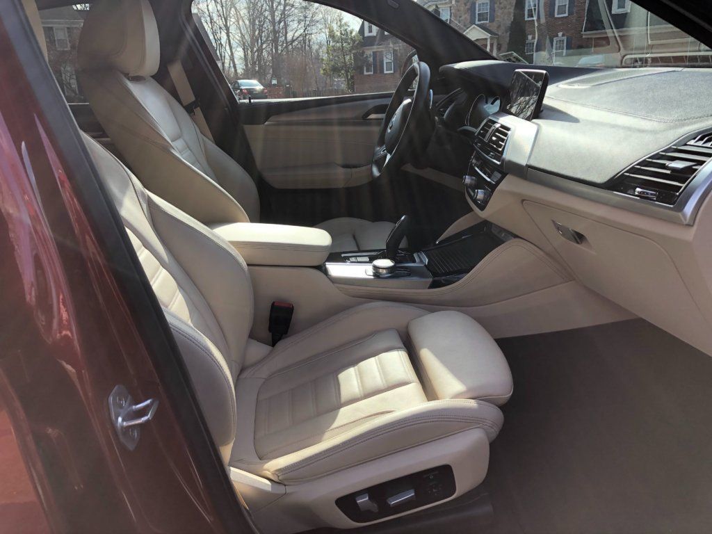 The 2019 BMW X4 M40i carries a $69,000 price tag. WTOP car reviewer Mike Parris says it greets motorists with a comfortable interior.