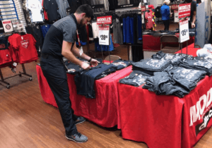 Series-hungry fans gobble up Nationals championship gear
