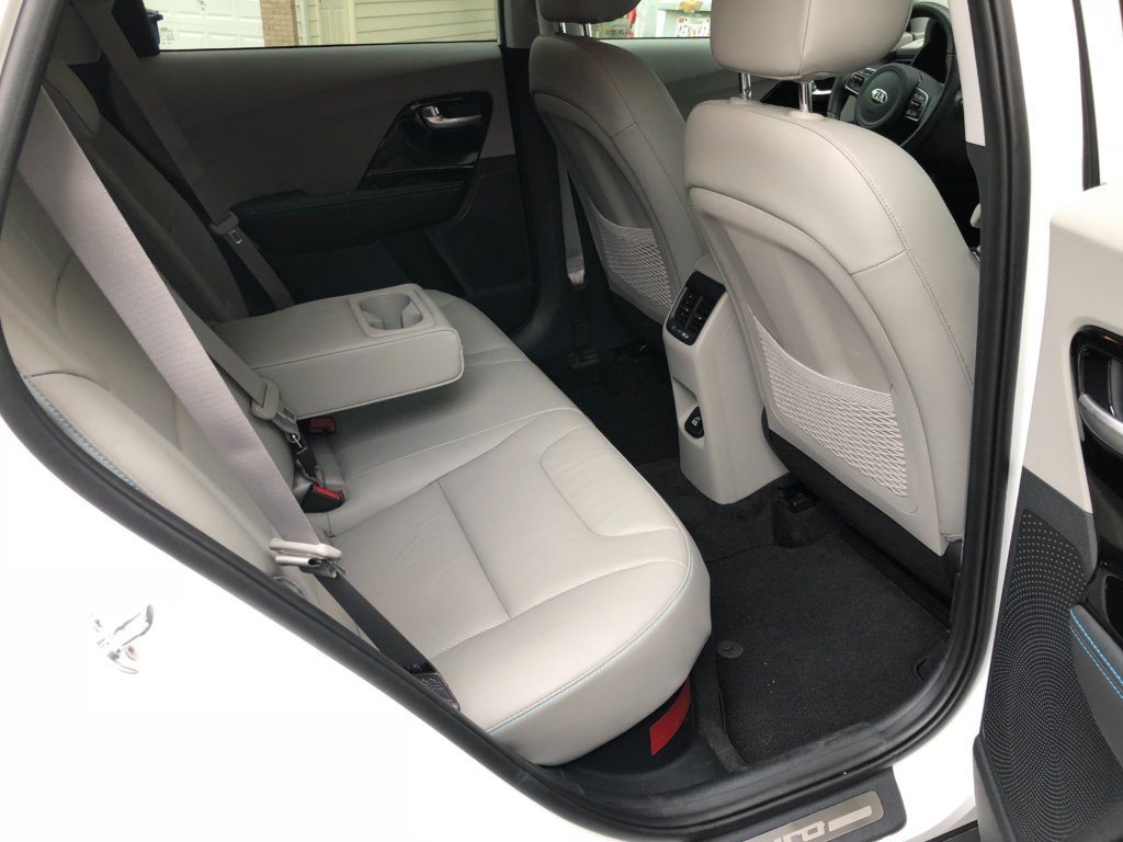 Leather with heated and ventilated seats are nice touches in the small crossover.