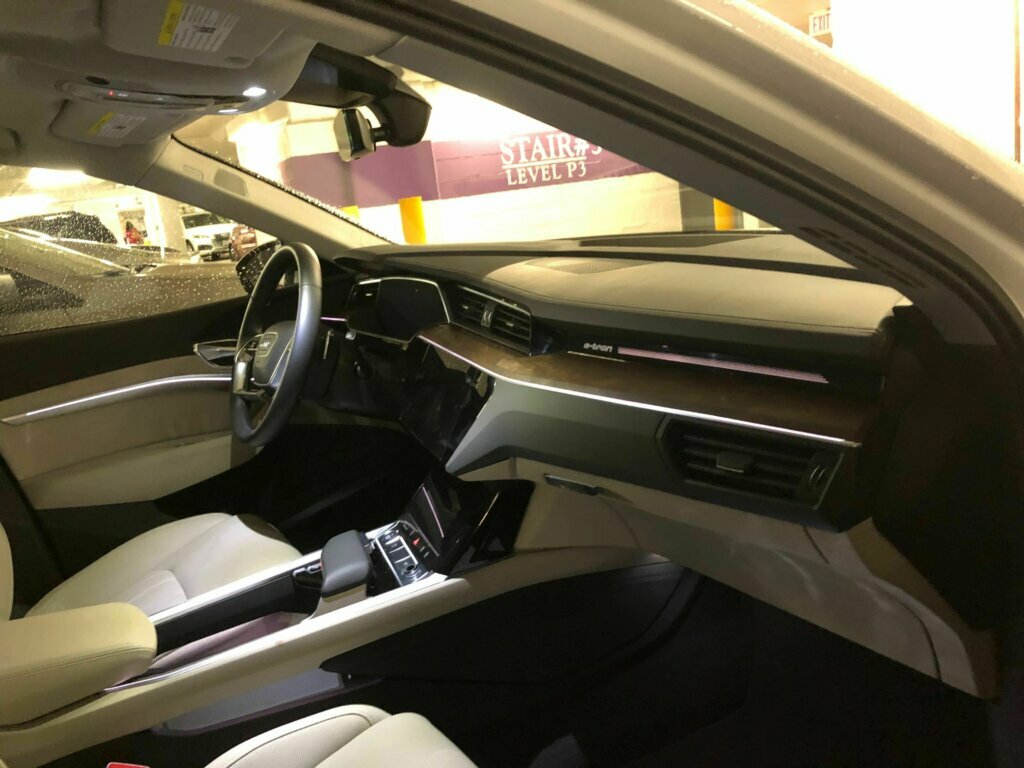 A full leather interior plus heated/ventilated seats that also give massages make sitting in traffic a bit easier.