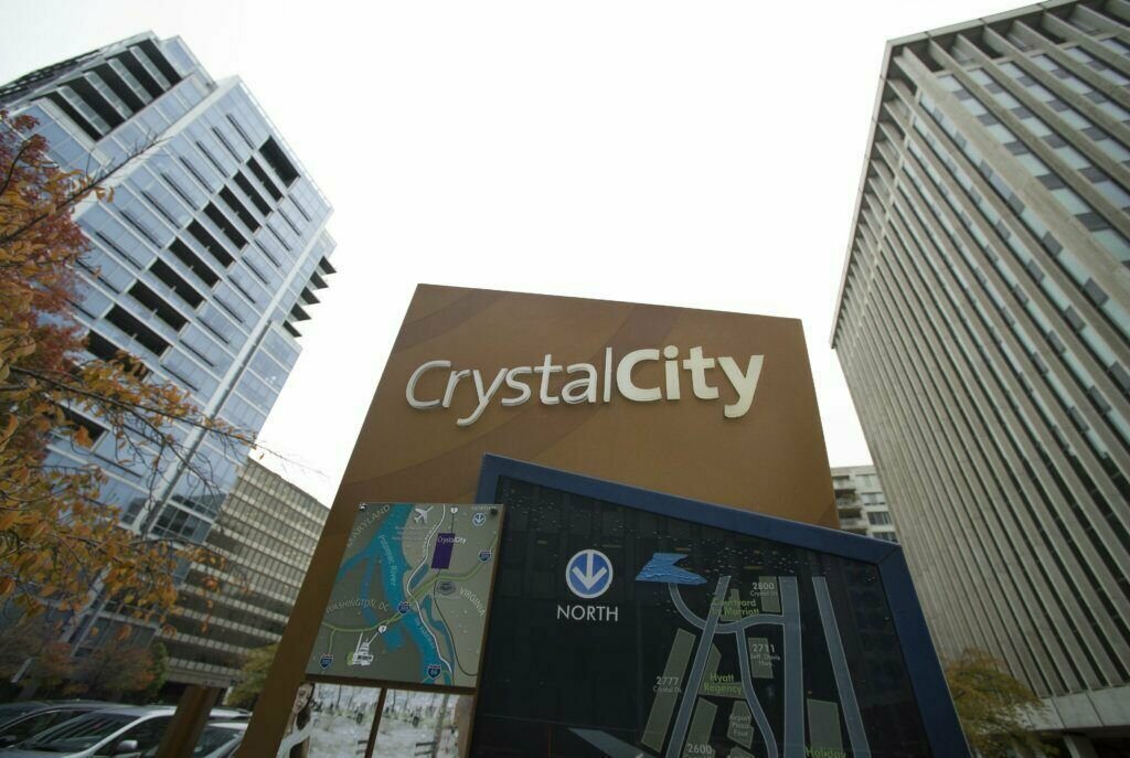 AMAZON CRYSTAL CITY