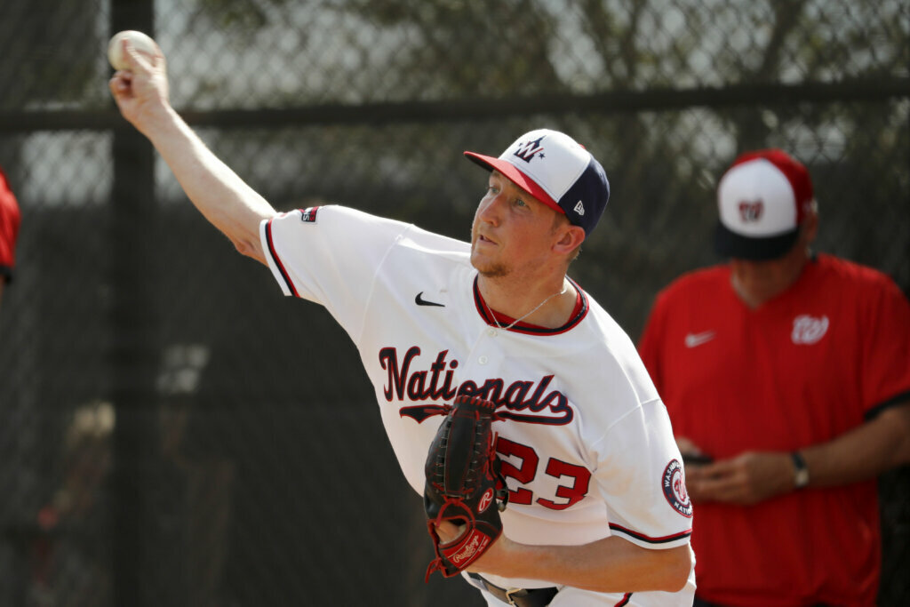 Washington Nationals pitcher Erick Fedde throws a bullpen session during spring training baseball practice Monday, Feb. 17, 2020, in West Palm Beach, Fla.