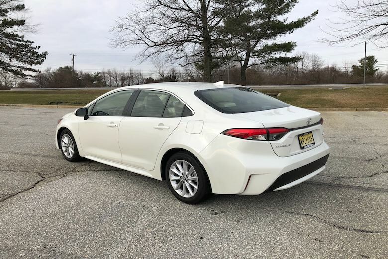 This Corolla might be slow and pretty big for a compact sedan but offers very good MPG numbers, easily beating the sticker.