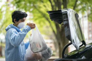 High School Kids Start Volunteer Group To Shop For And Deliver Groceries To Vulnerable Seniors