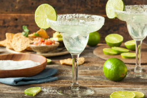 Refreshing Homemade Classic Margarita