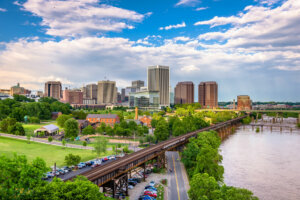 Richmond, Virginia, USA downtown skyline
